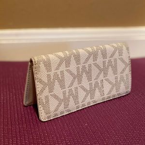 Michael Kors Logo Checkbook Cover